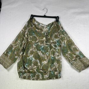 Liz Claiborne Green Paisley Button-Accent Blouse